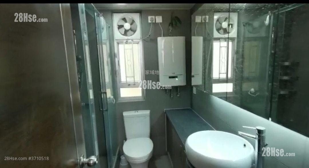 德福花园 售盘 2 房 , 1 浴室 538 平方尺