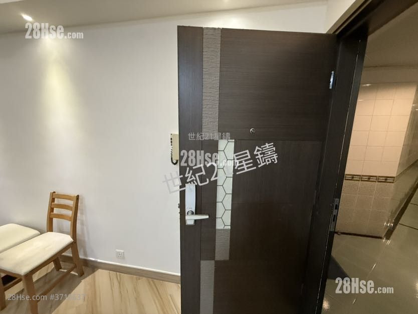 South Horizons Sell 3 Bedrooms , 2 Bathrooms 639 ft²