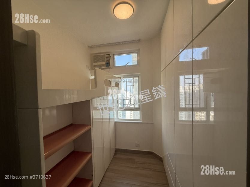 South Horizons Sell 3 Bedrooms , 2 Bathrooms 639 ft²