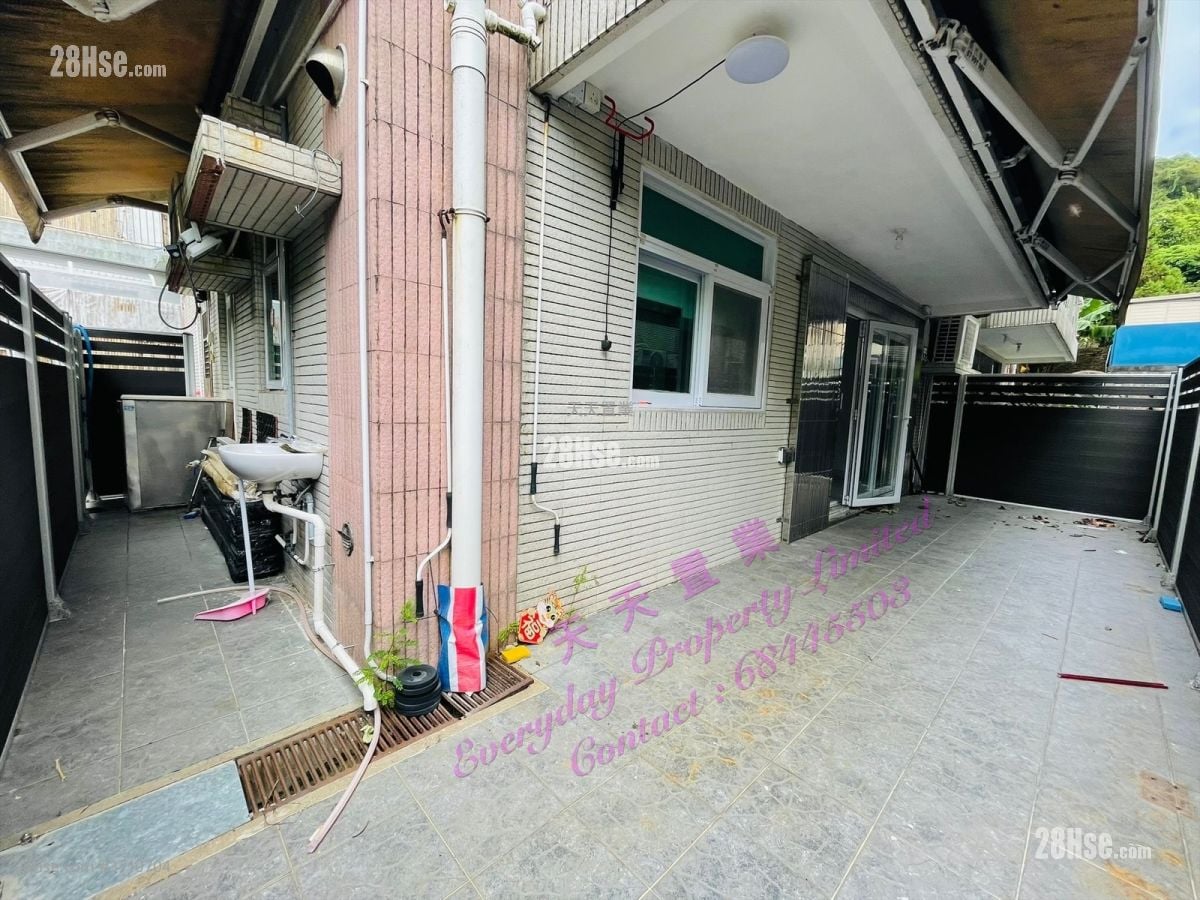 村屋 售盤 3 房 , 2 浴室