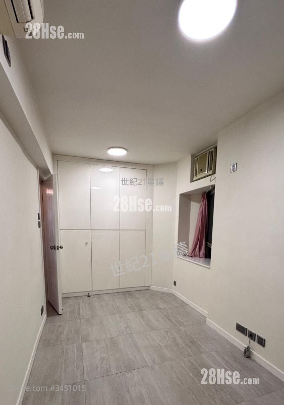 海怡半岛 售盘 3 房 621 平方尺