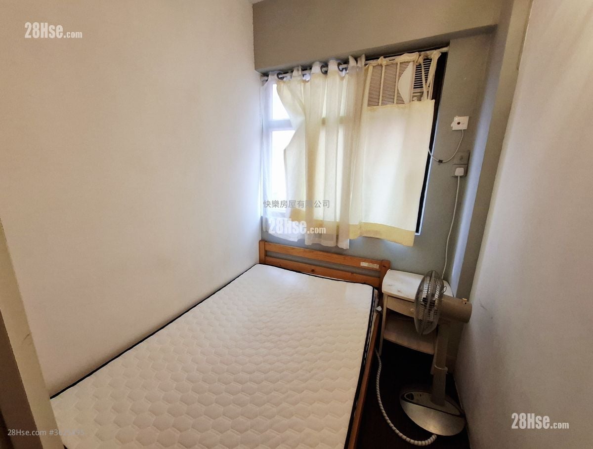 Kam Fai House Rental 2 Bedrooms , 1 Bathroom 343 ft²