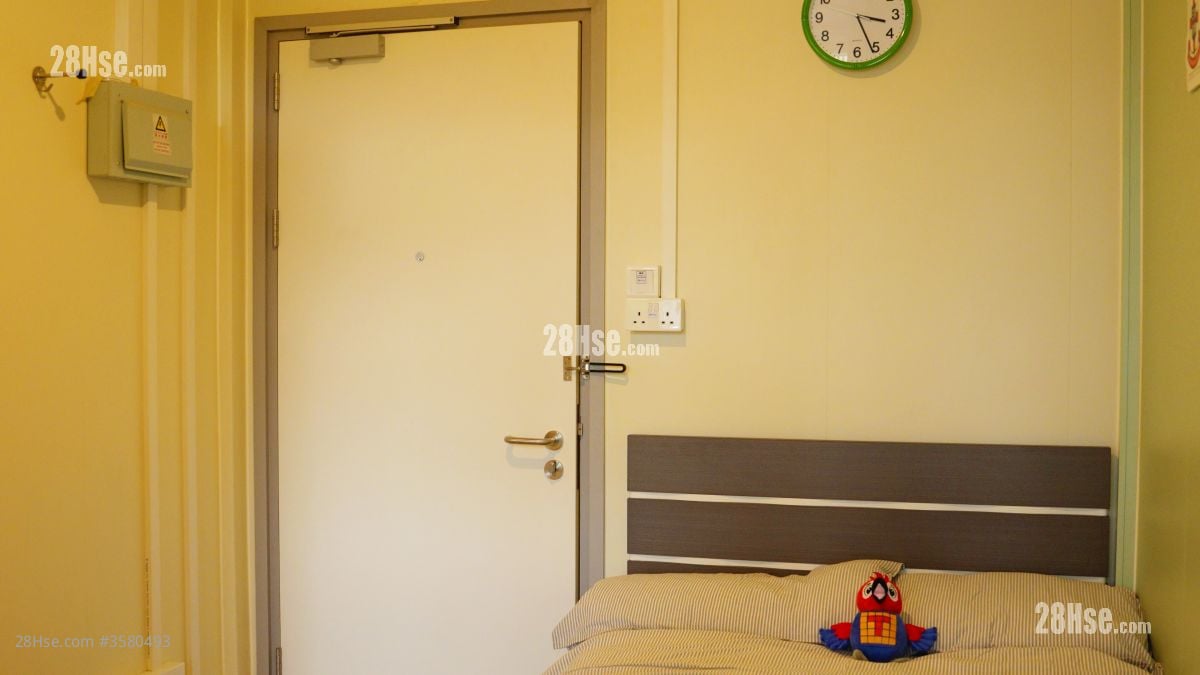 living room: T-Loft@Lau Fau Rental Studio , 1 Bathroom 302 ft²