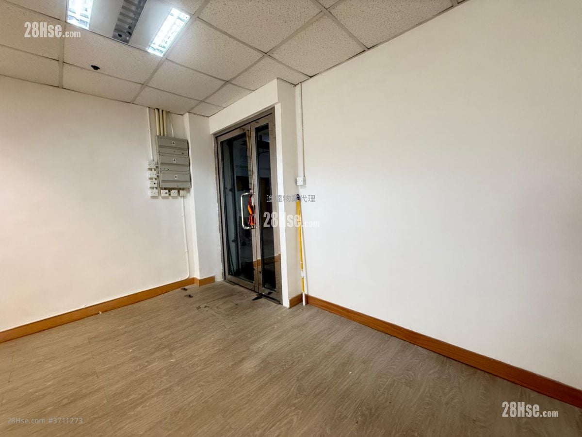 Heng Ngai Jewelry Centre Rental