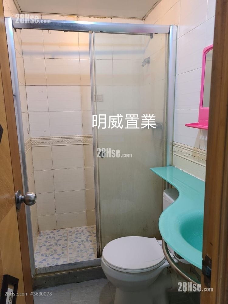 鴻祥大廈 售盤 3 房 , 2 浴室 322 平方呎