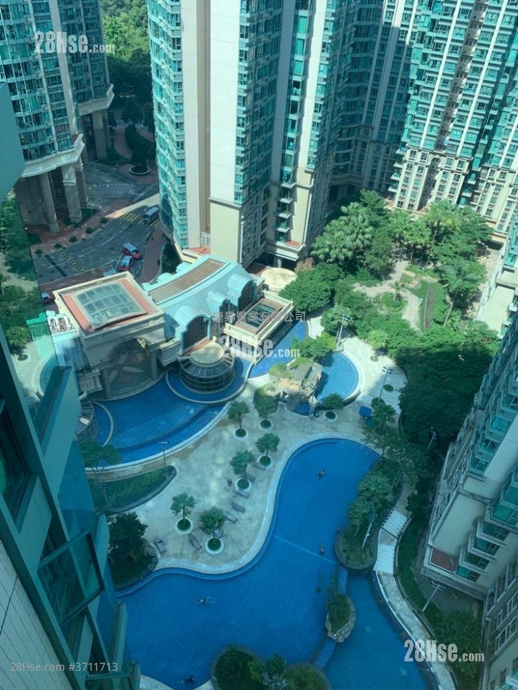 海逸豪園 售盤 4 房 , 2 浴室 855 平方呎