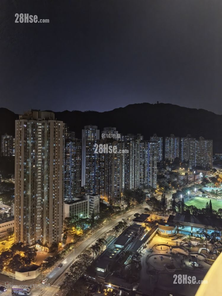 Festival City Sell 3 Bedrooms , 2 Bathrooms 784 ft²