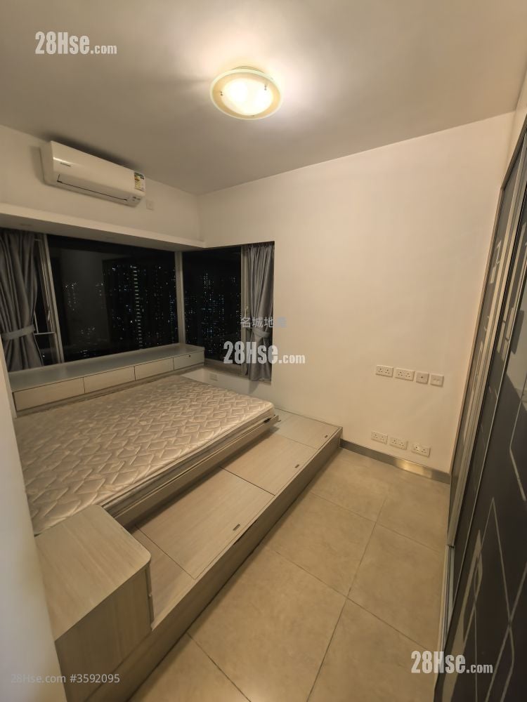 Festival City Sell 3 Bedrooms , 2 Bathrooms 784 ft²