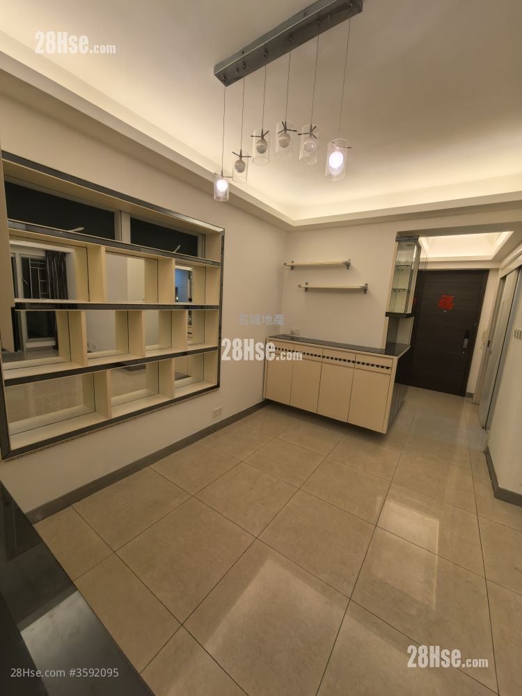 Festival City Sell 3 Bedrooms , 2 Bathrooms 784 ft²