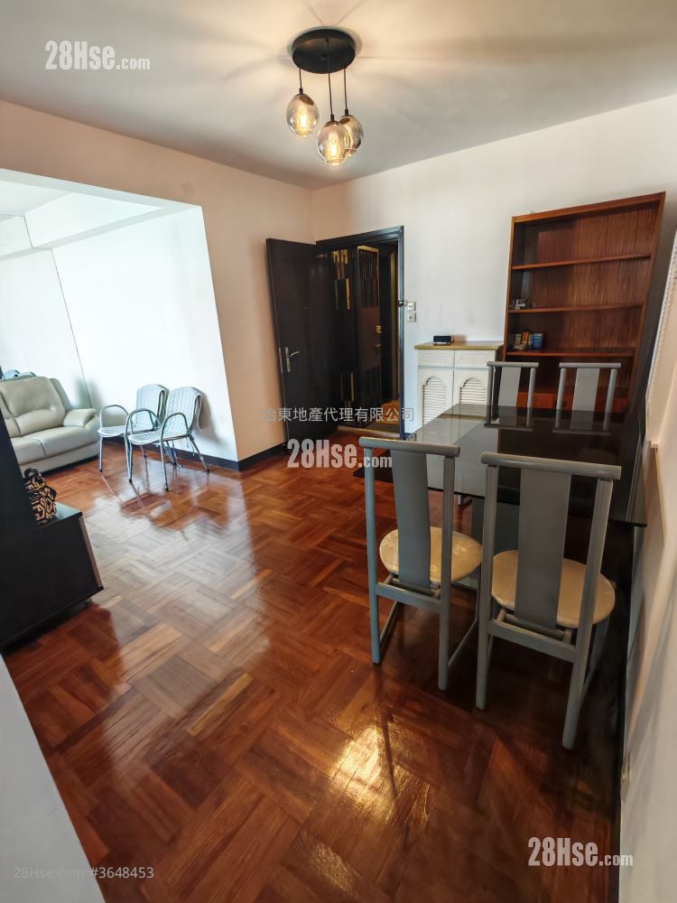 Elizabeth House Rental 1 Bedroom , 1 Bathroom 540 ft²