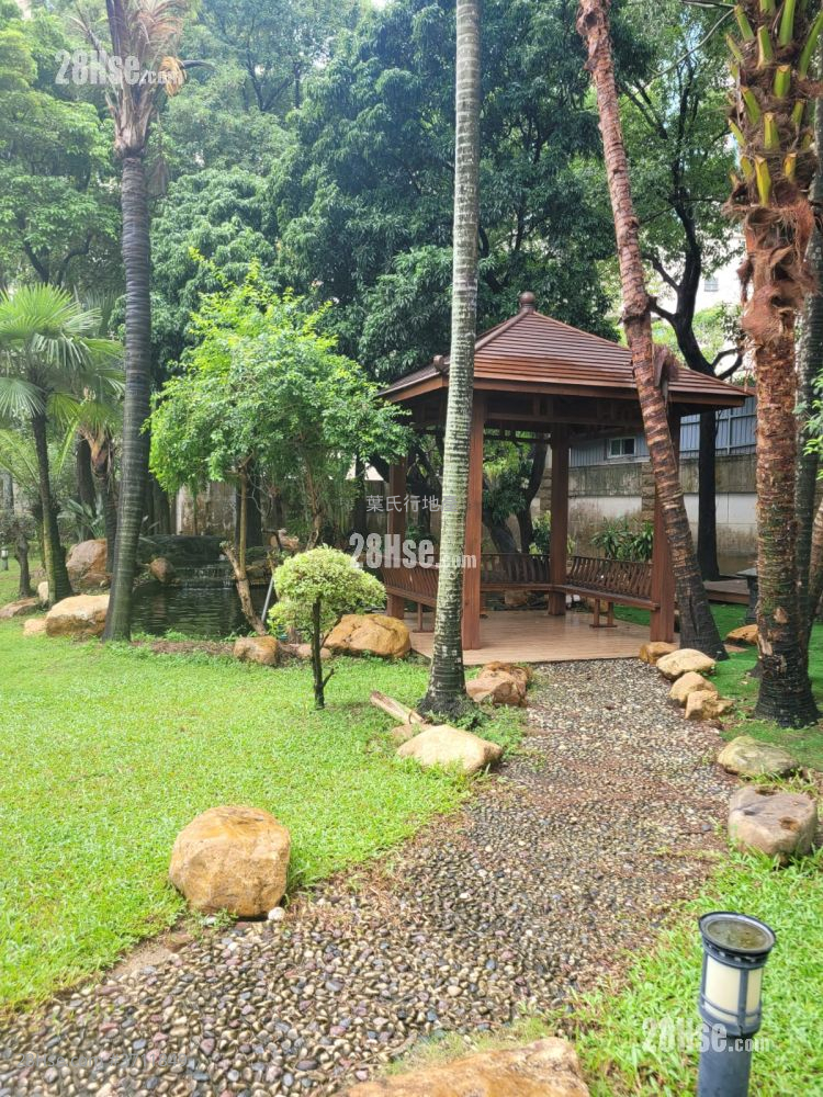 藍地別墅 租盤 5+ 房 , 5+ 浴室 4,000 平方呎