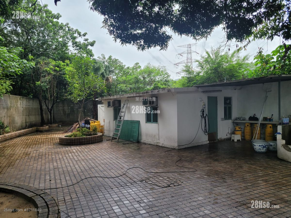 藍地別墅 租盤 5+ 房 , 5+ 浴室 4,000 平方呎