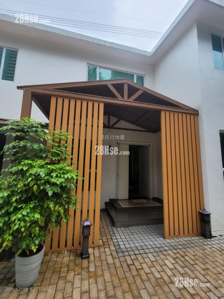 藍地別墅 租盤 5+ 房 , 5+ 浴室 4,000 平方呎