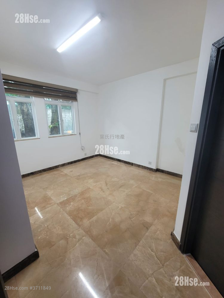 藍地別墅 租盤 5+ 房 , 5+ 浴室 4,000 平方呎