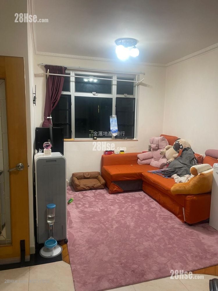 秀芳花园 售盘 639 平方尺