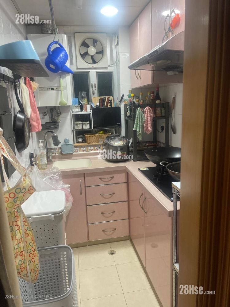 秀芳花园 售盘 639 平方尺