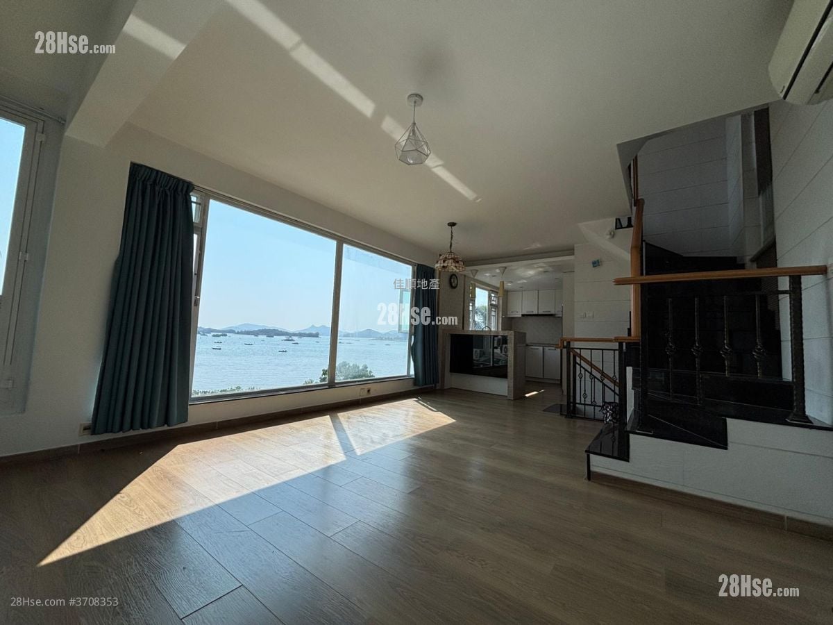 村屋 售盤 2 房 , 3 浴室