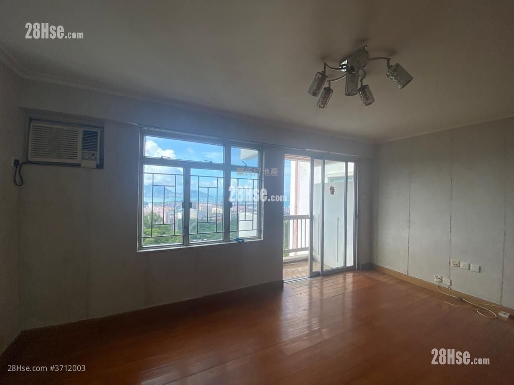 华员邨 售盘 3 房 807 平方尺