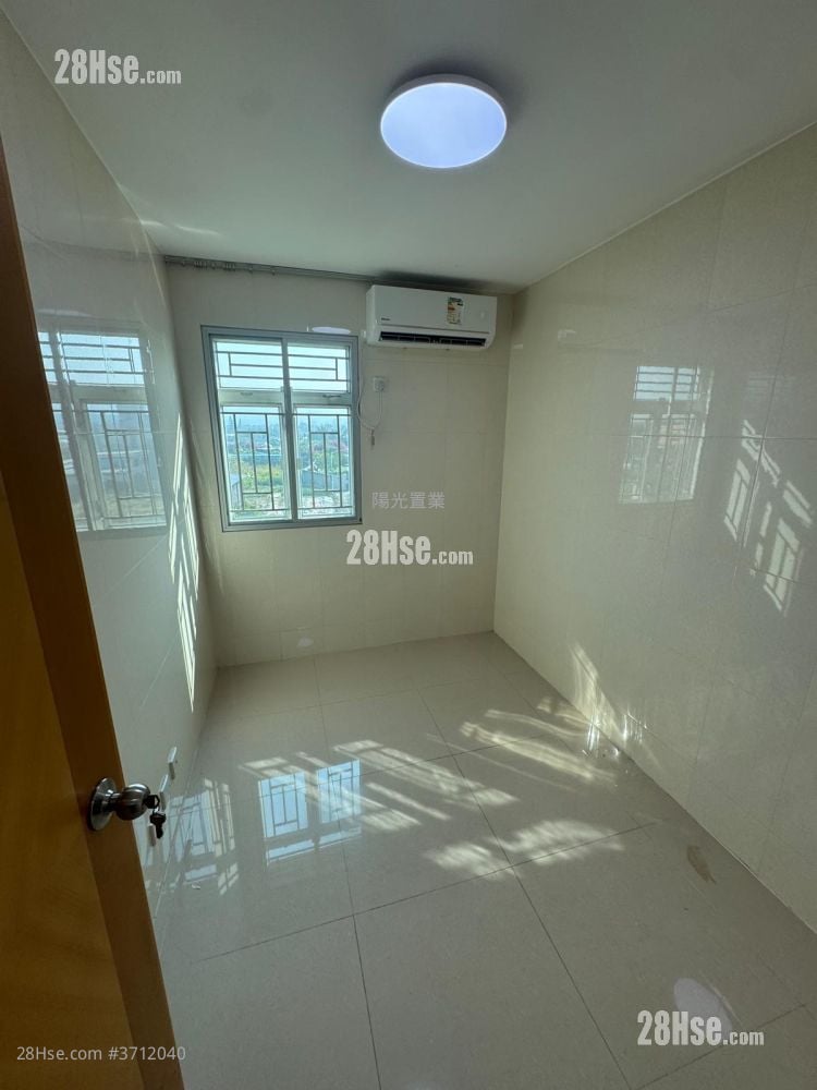 Pak Sha Tsuen Rental 3 Bedrooms , 1 Bathroom 700 ft²