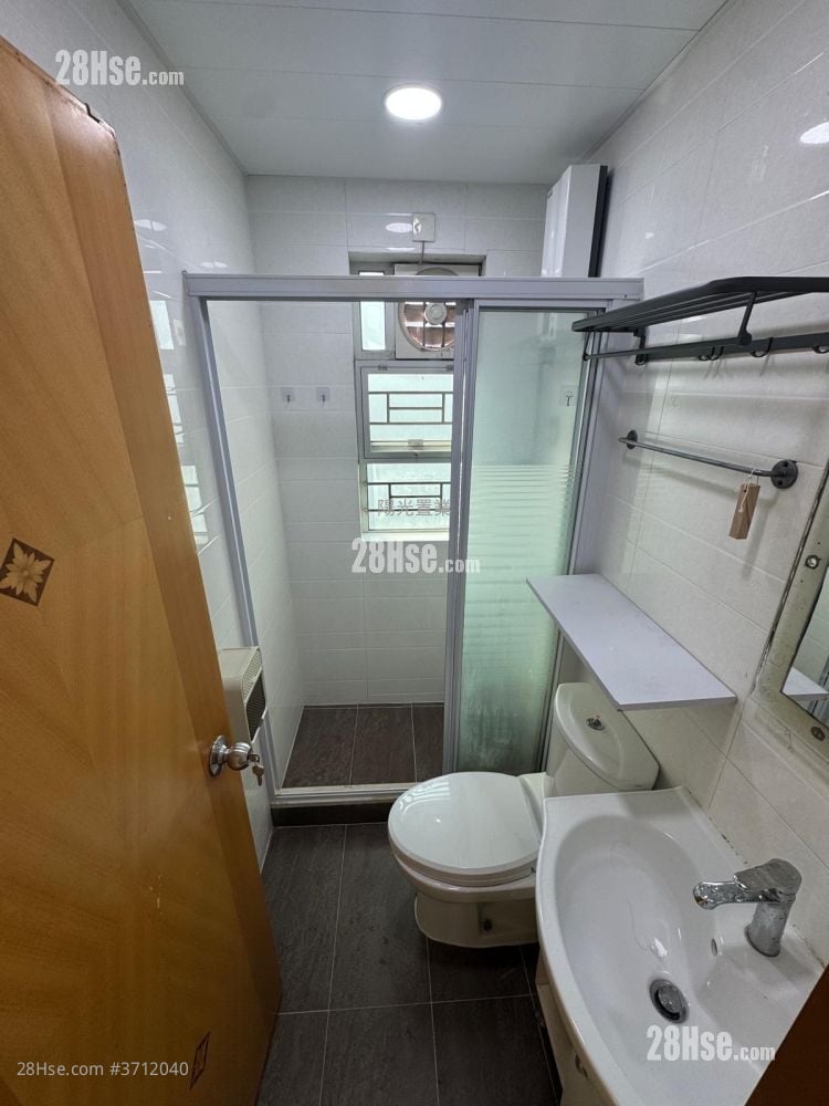 Pak Sha Tsuen Rental 3 Bedrooms , 1 Bathroom 700 ft²