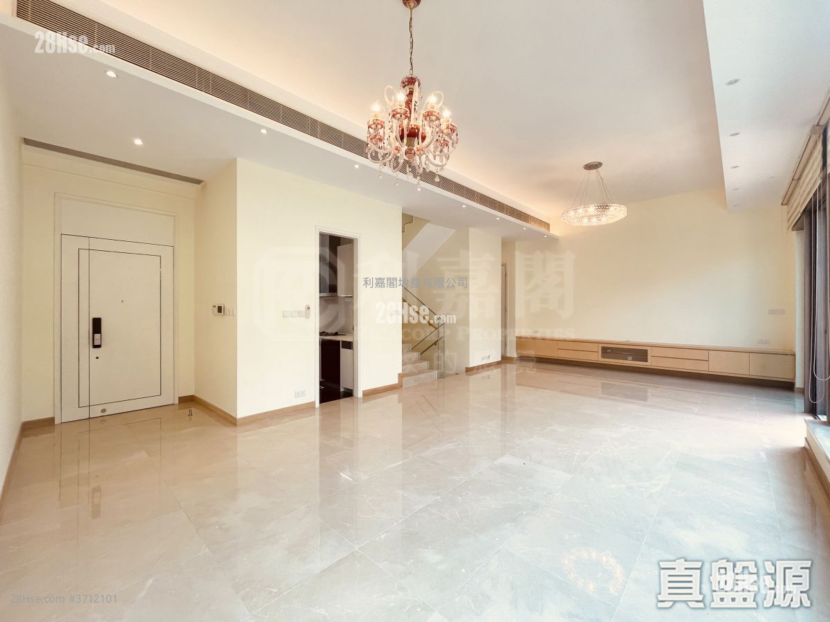 Capri 售盤 4 房 , 3 浴室 1,988 平方呎