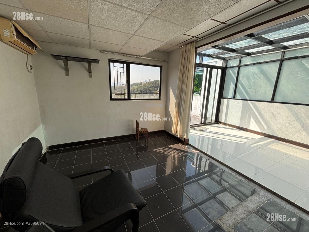 Village Sell 2 Bedrooms , 1 Bathroom