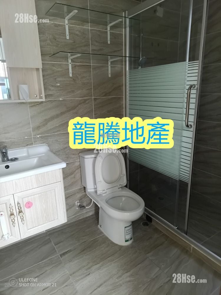 村屋 售盘 3 房 , 2 浴室