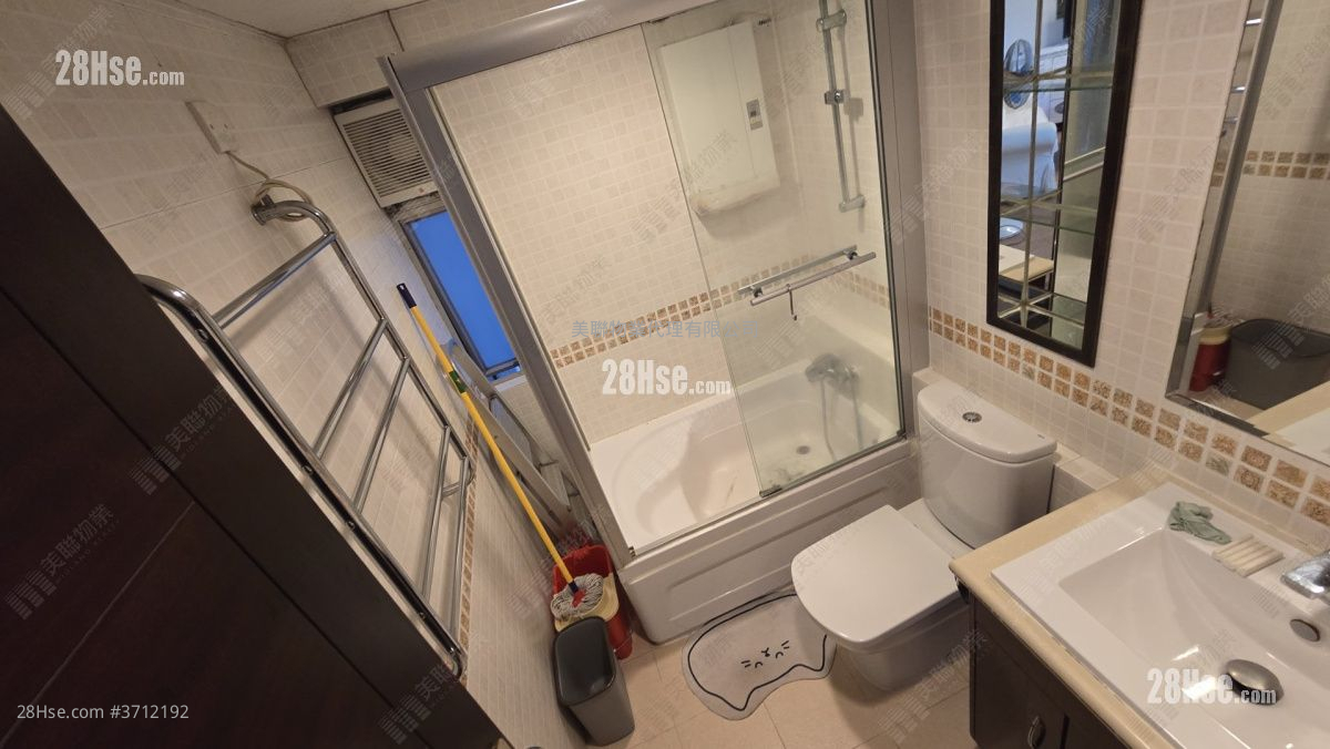 麗港城 售盤 3 房 748 平方呎