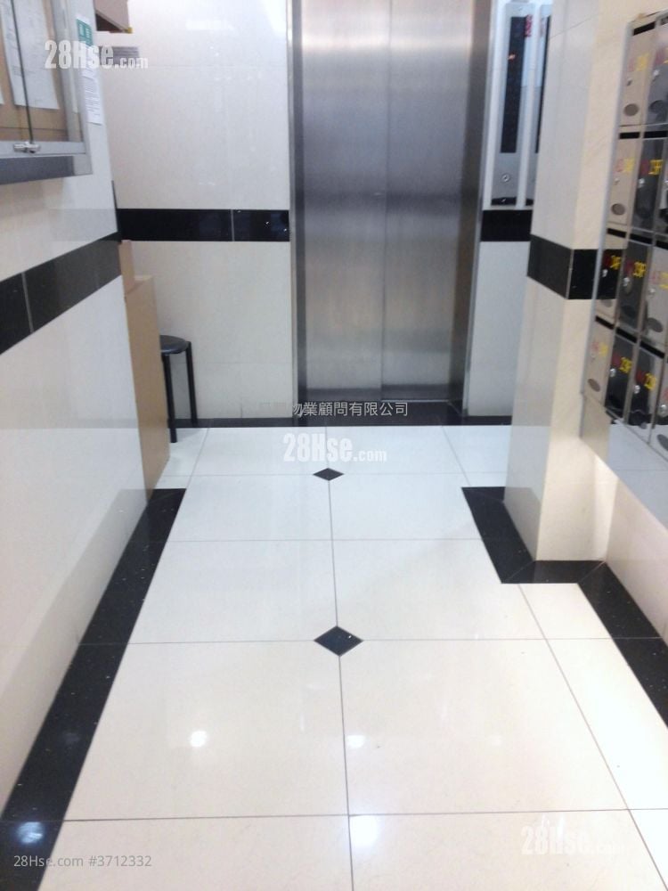 明晖大厦 售盘 1 房 , 1 浴室 229 平方尺