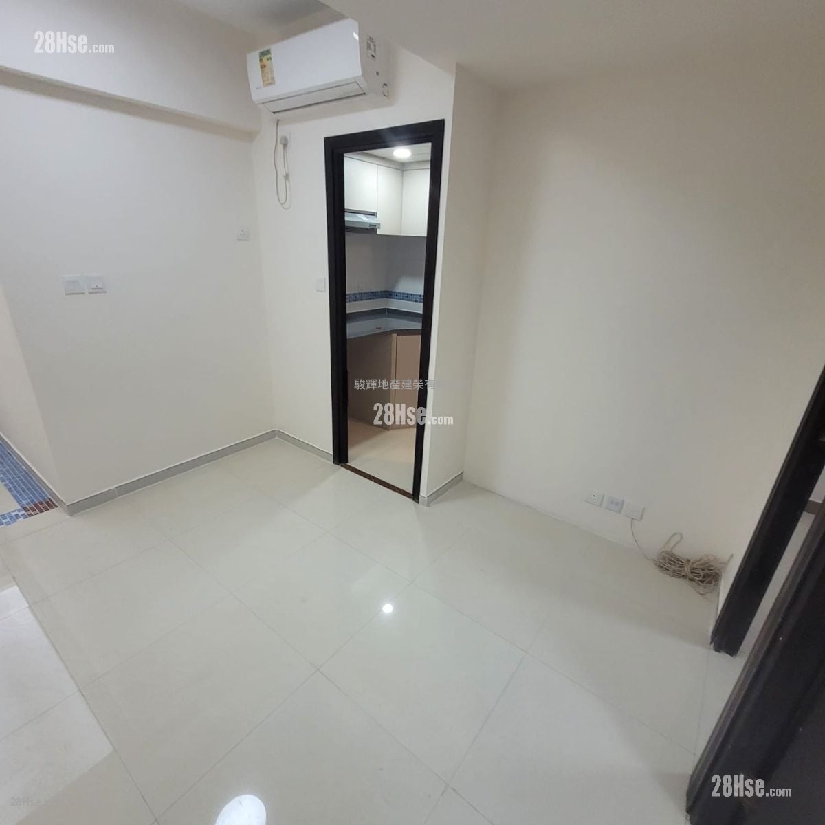 广裕大厦 售盘 2 房 341 平方尺