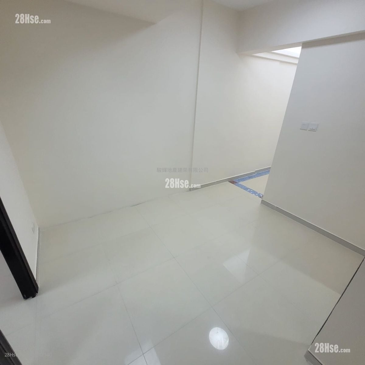 广裕大厦 售盘 2 房 341 平方尺