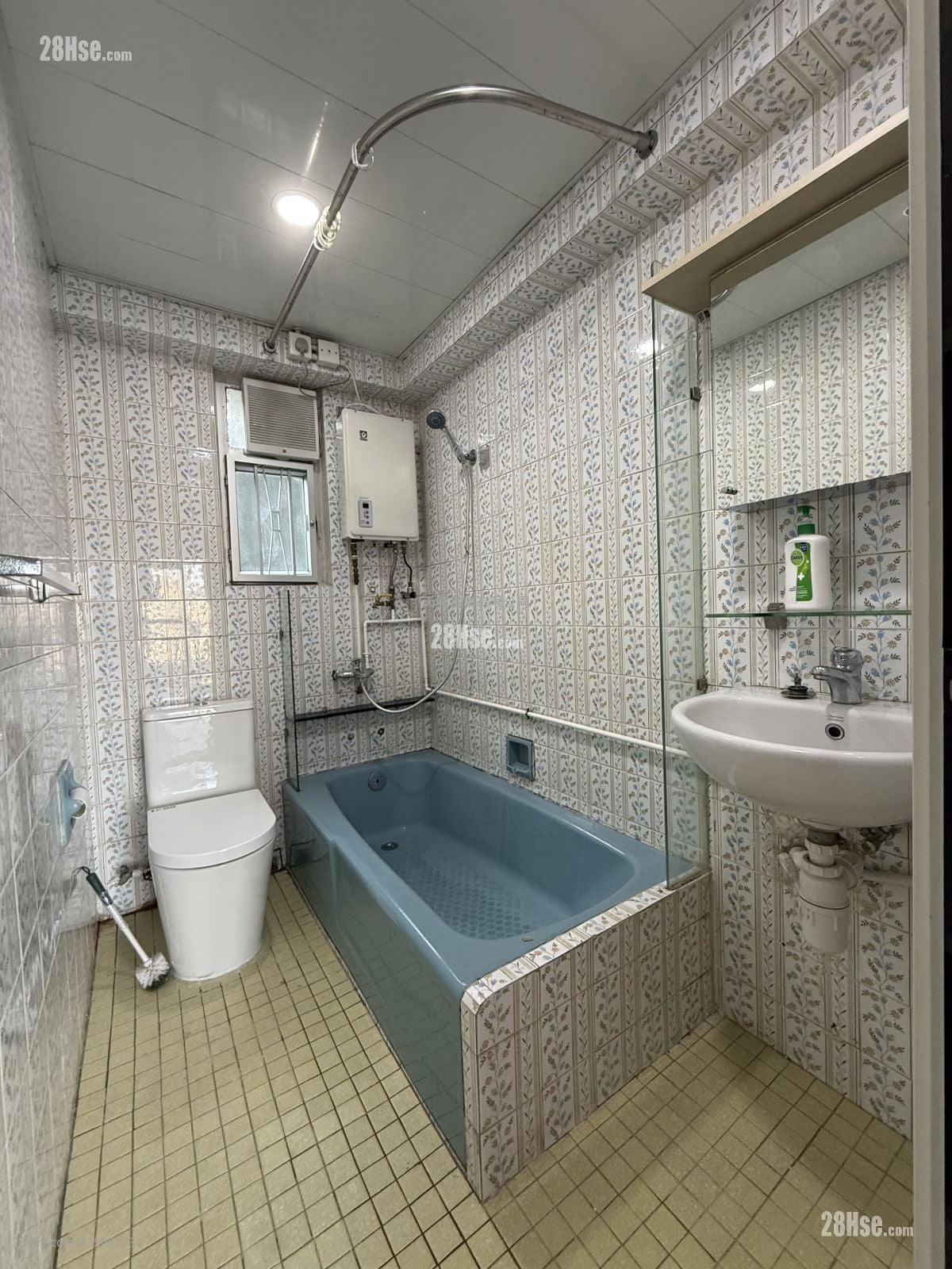 茅坪村 租盘 3 房 , 1 浴室 700 平方尺