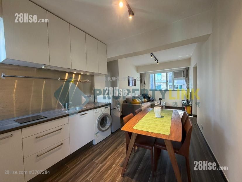 Bonanza Court Rental 3 Bedrooms , 1 Bathroom 600 ft²
