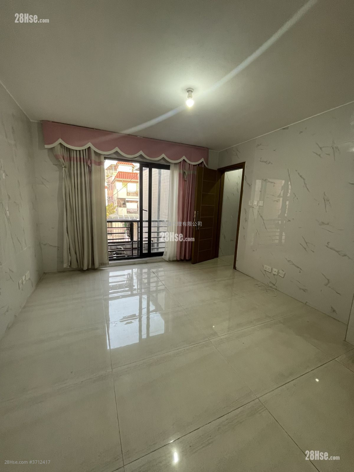 泥圍 租盤 2 房 , 1 浴室 500 平方呎