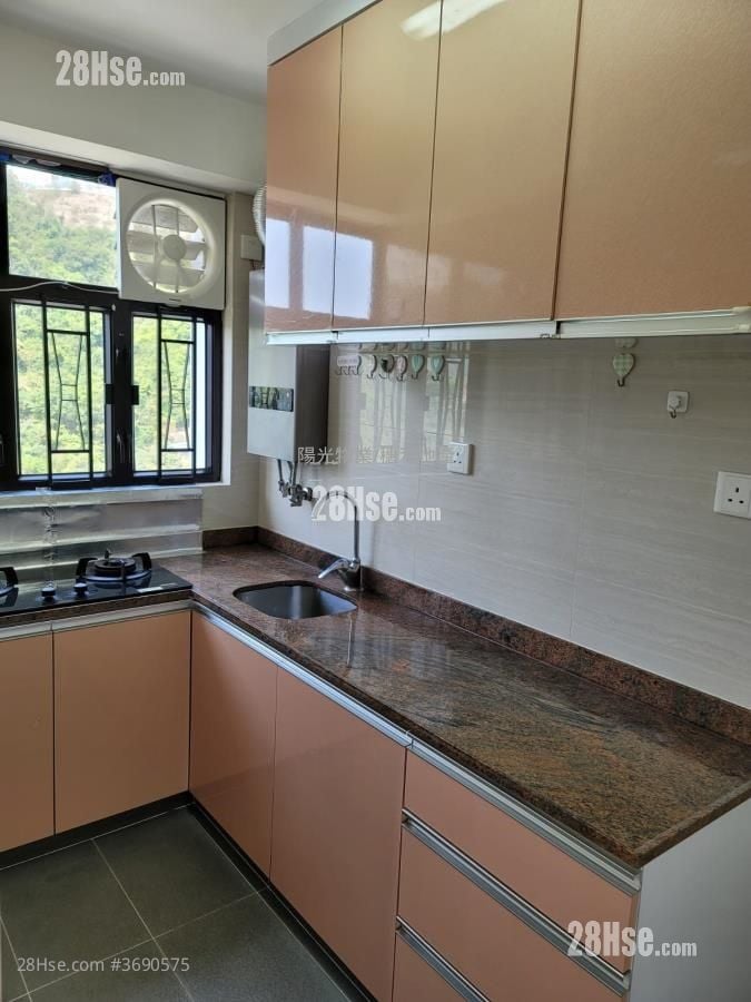 穗禾苑 售盤 2 房 , 1 浴室 550 平方呎