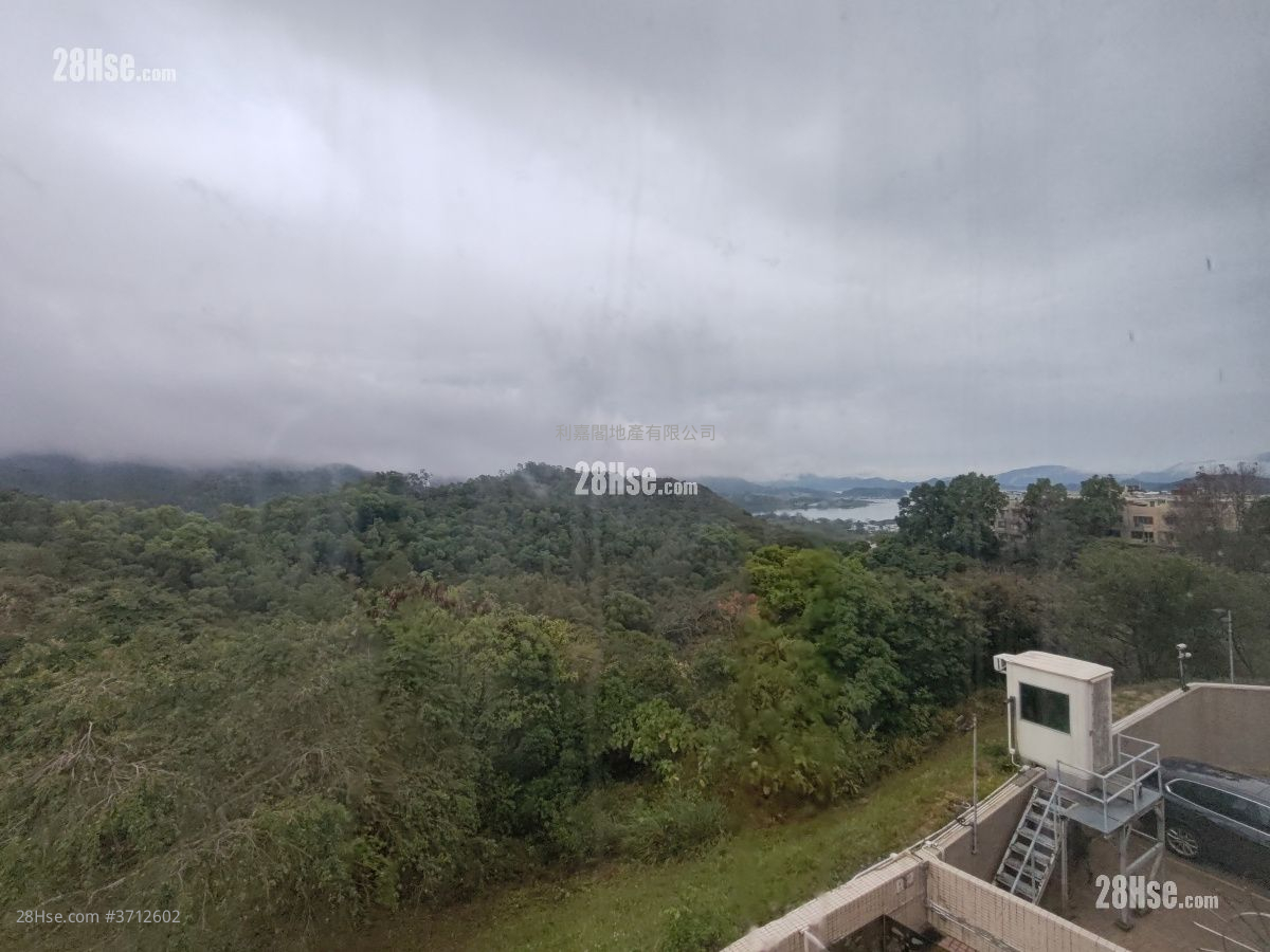 嘉豐花園 售盤 4 房 , 3 浴室 2,155 平方呎