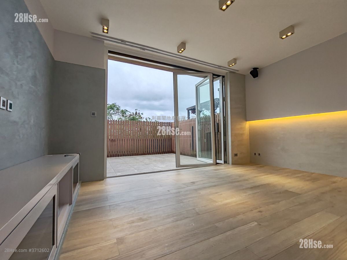 嘉豐花園 售盤 4 房 , 3 浴室 2,155 平方呎