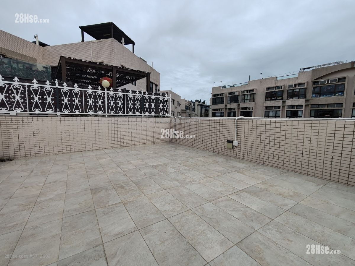 嘉豐花園 售盤 4 房 , 3 浴室 2,155 平方呎