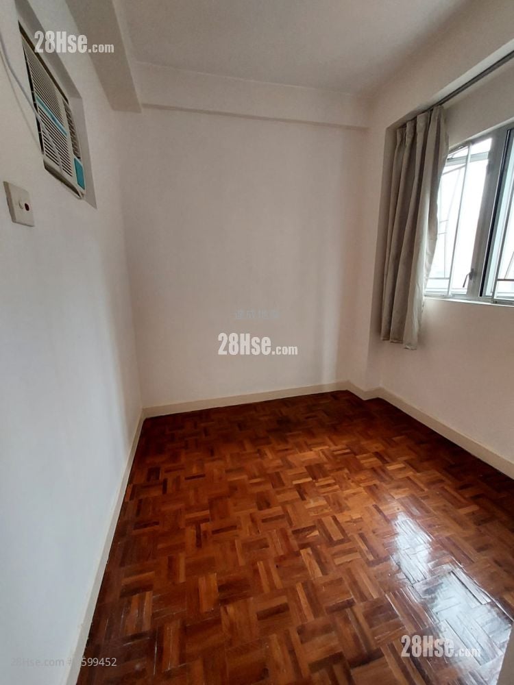 Wing Wah Mansion Sell 2 Bedrooms , 1 Bathroom 343 ft²