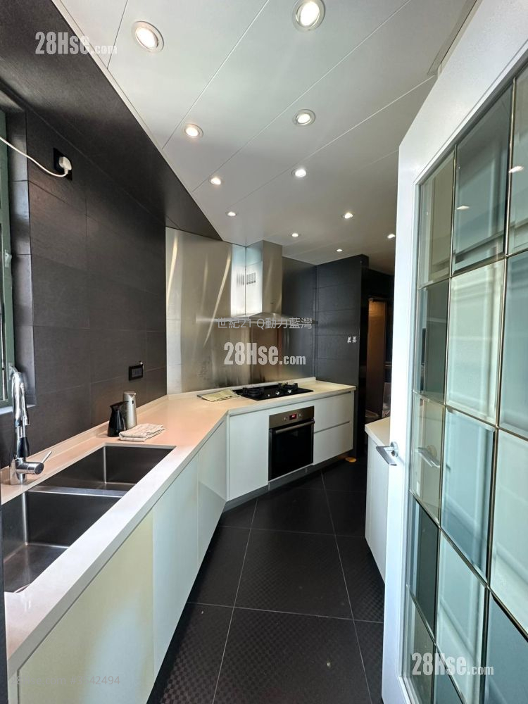 蓝湾半岛 售盘 3 房 , 3 浴室 847 平方尺