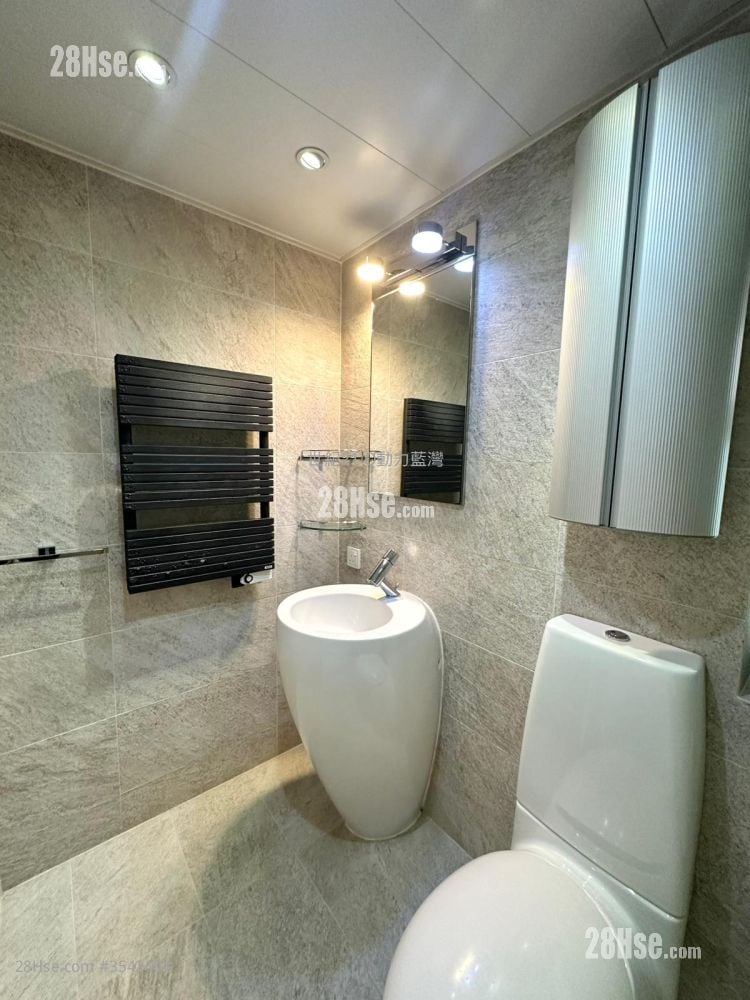 蓝湾半岛 售盘 3 房 , 3 浴室 847 平方尺