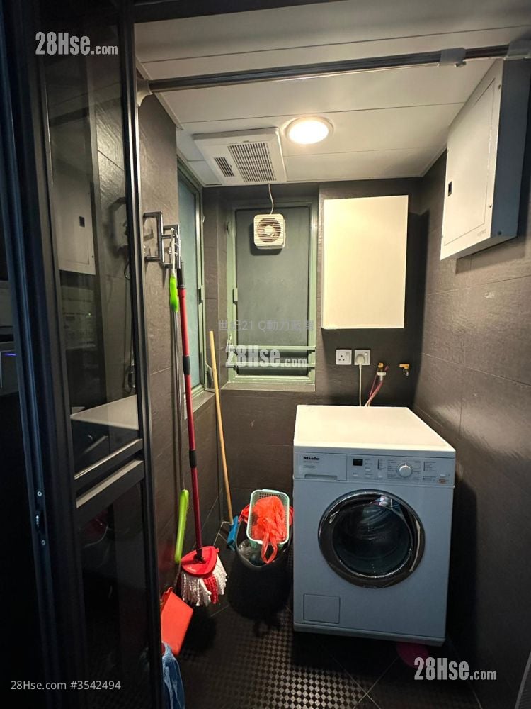 蓝湾半岛 售盘 3 房 , 3 浴室 847 平方尺