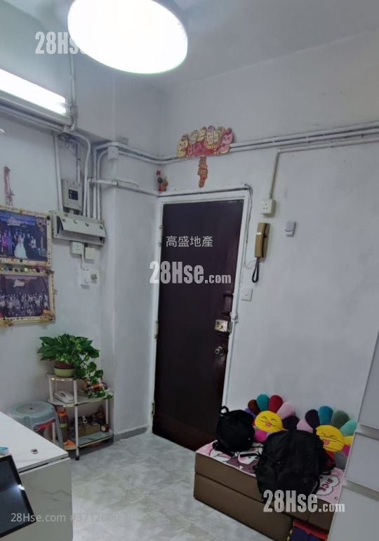 Jackson Building Sell 2 Bedrooms , 1 Bathroom 291 ft²