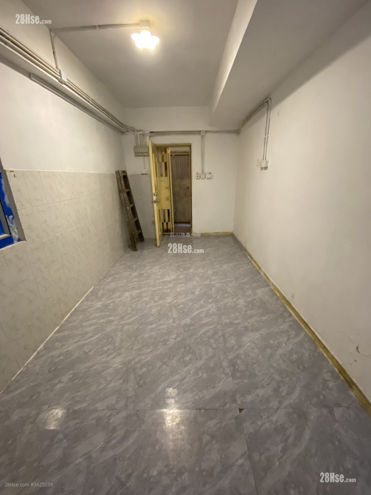 幸福楼 租盘 开放式间隔 , 1 浴室 180 平方尺