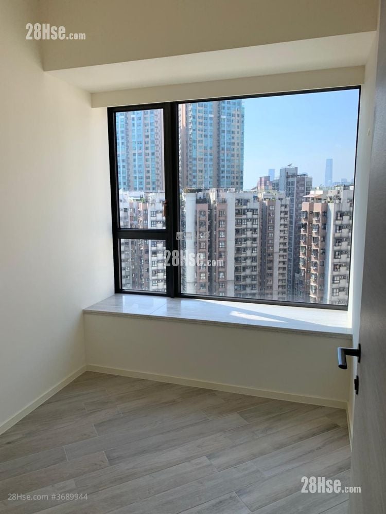 柏蔚山 租盘 4 房 , 2 浴室 781 平方尺