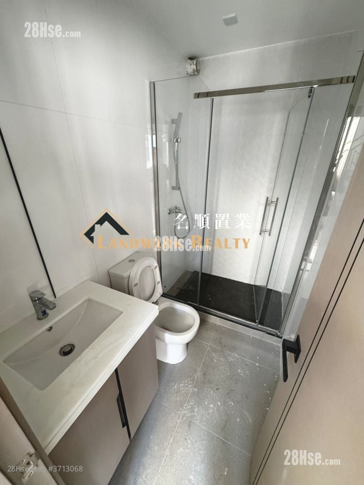 村屋 售盘 3 房 , 1 浴室 1,400 平方尺