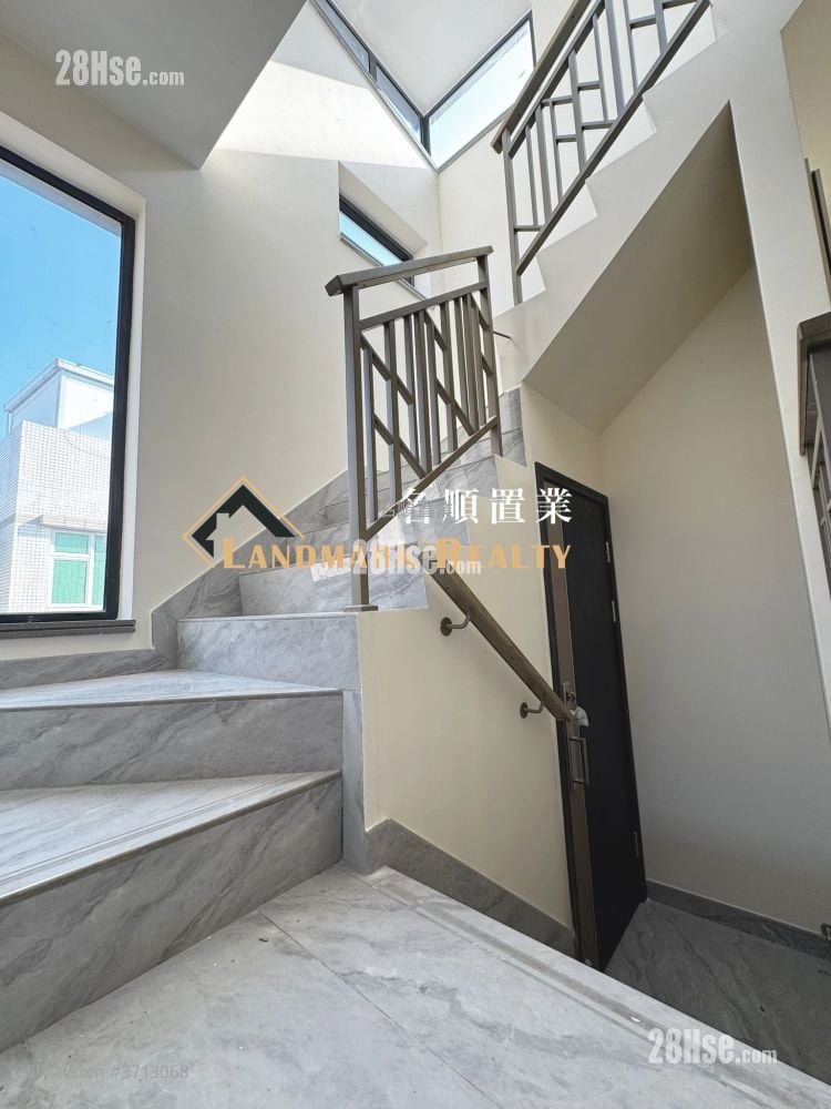 村屋 售盘 3 房 , 1 浴室 1,400 平方尺