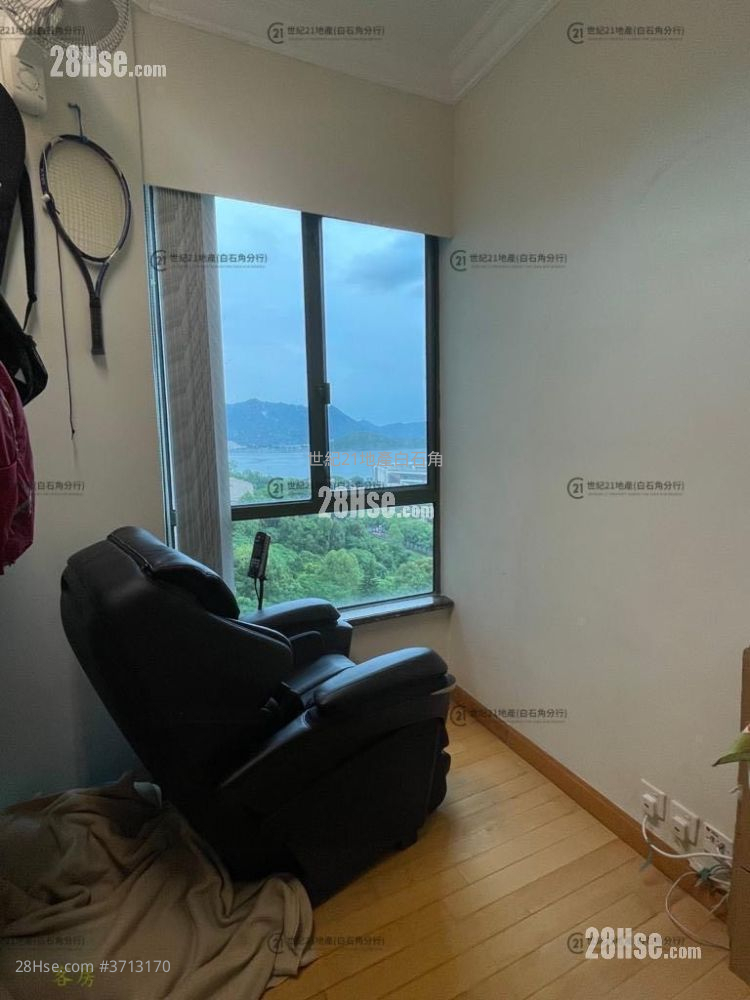 Deerhill Bay Sell 3 Bedrooms , 2 Bathrooms 1,085 ft²