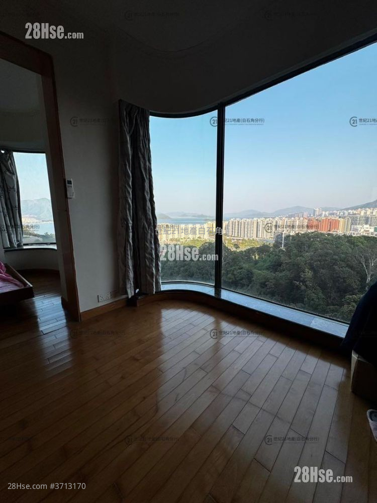 Deerhill Bay Sell 3 Bedrooms , 2 Bathrooms 1,085 ft²