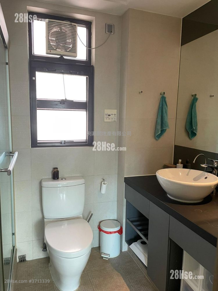 曉翠山莊 售盤 3 房 , 1 浴室 1,066 平方呎